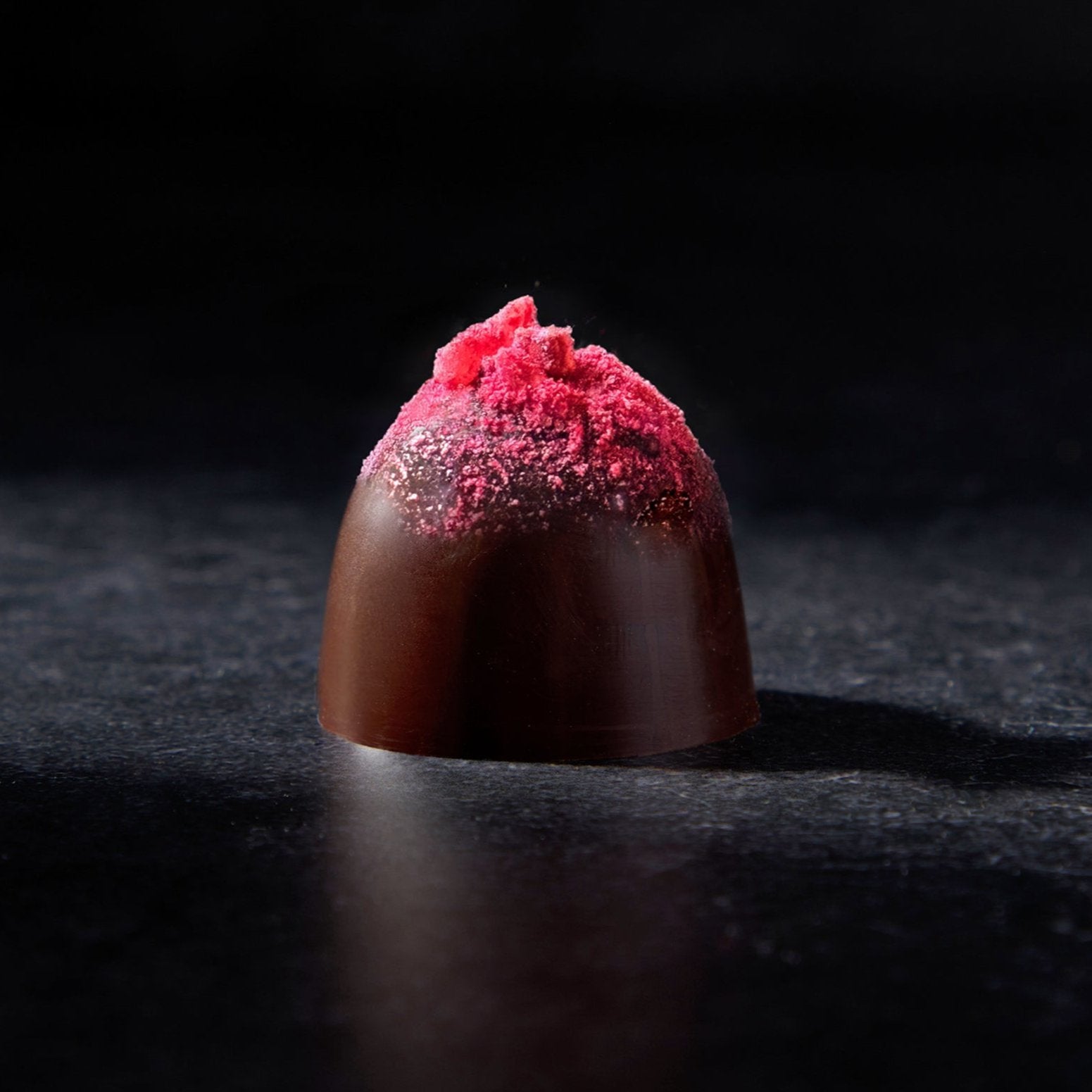 Dark Chocolate Truffle sprinkled with Hauts-de-France Raspberries + Sea Buckthorn Berry + Egyptian Geranium